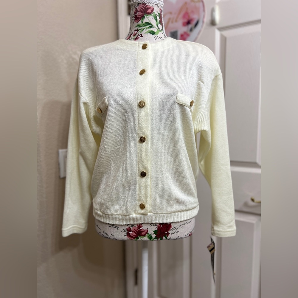 Sandra Ingrish Cream Knit Sweater size M
